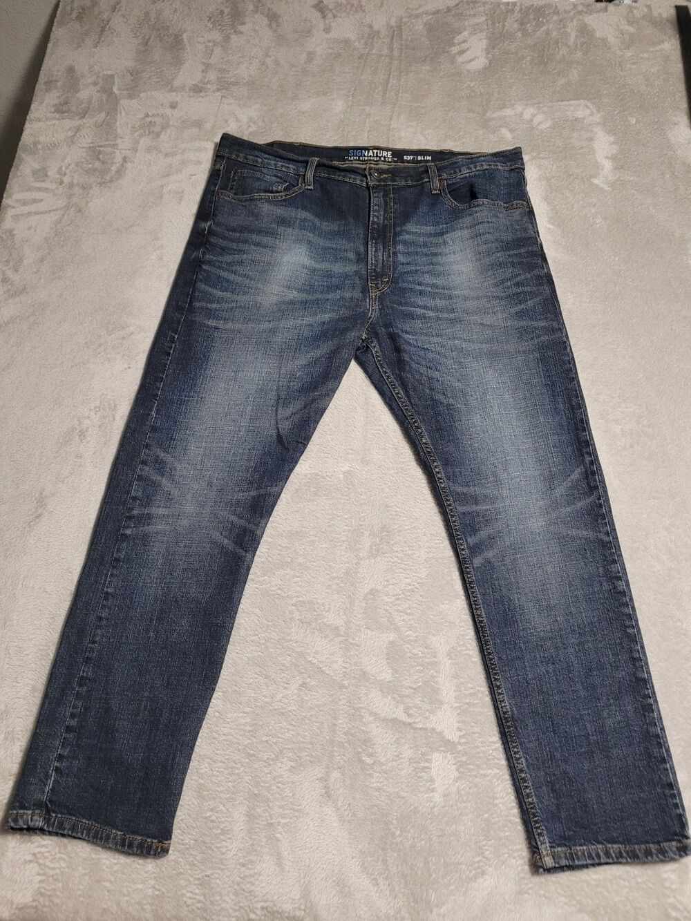 Signature By Levi Strauss & Co. Slim Fit Dark Denim Jeans Men's S37 (40x30)